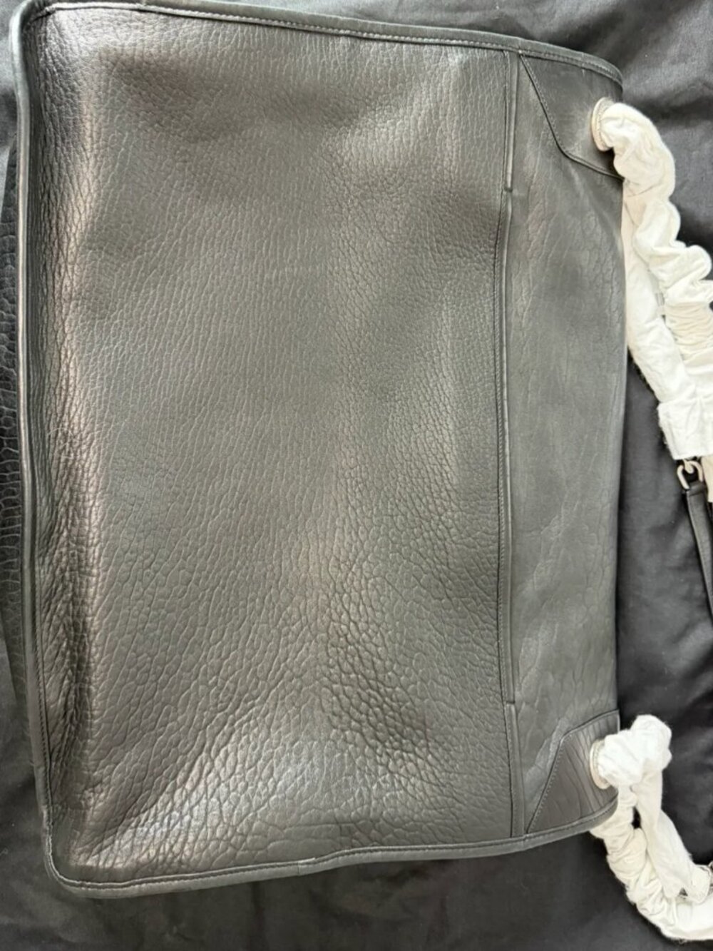 Saint Laurent Quilted Lambskin Leather XL Niki Bag Black - Picture 4 of 14